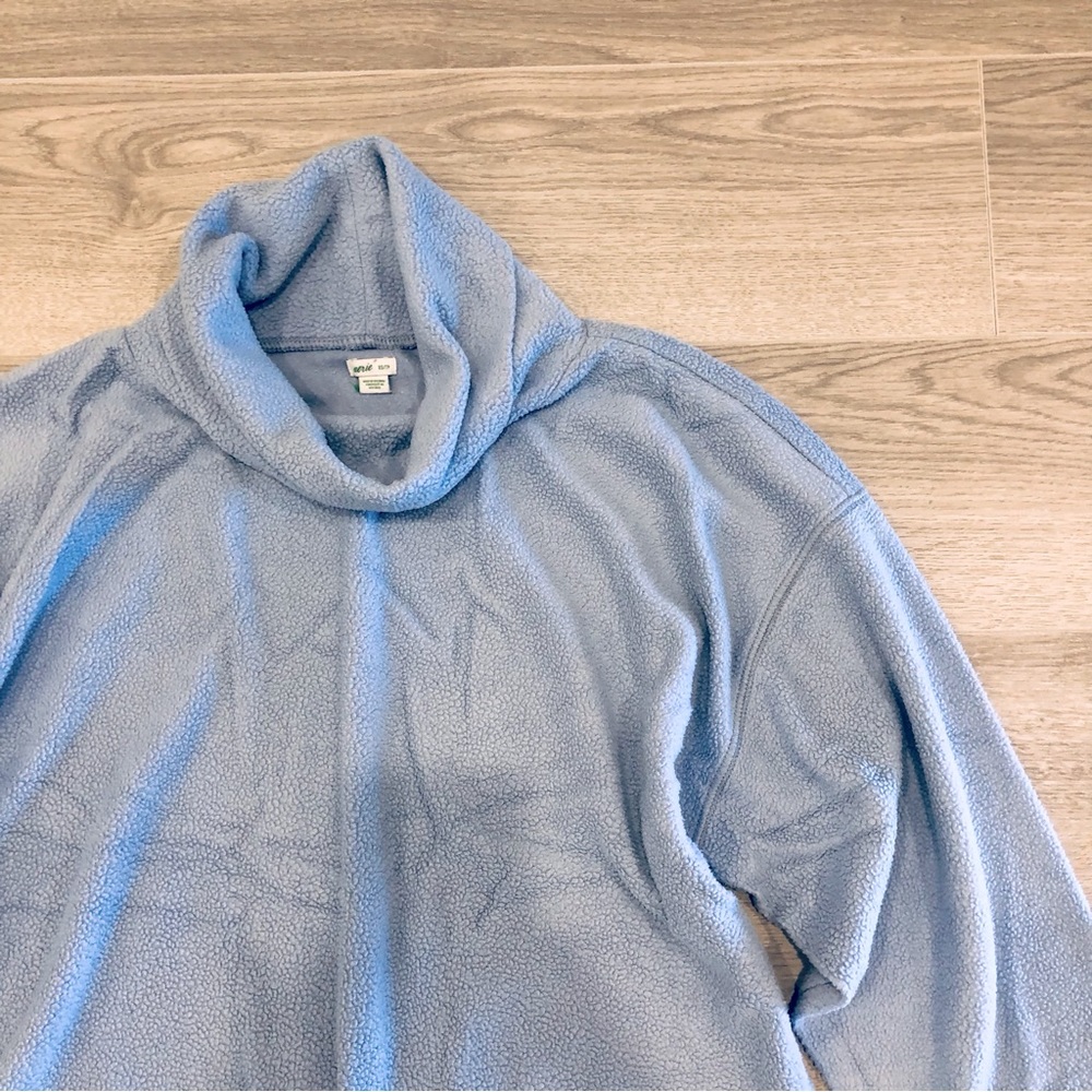 Fleece Top - Picture 3 of 4